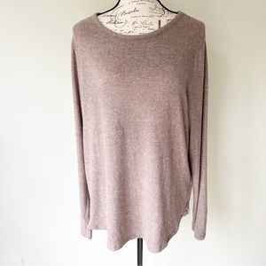 Like New plush tan Heather sweater XL